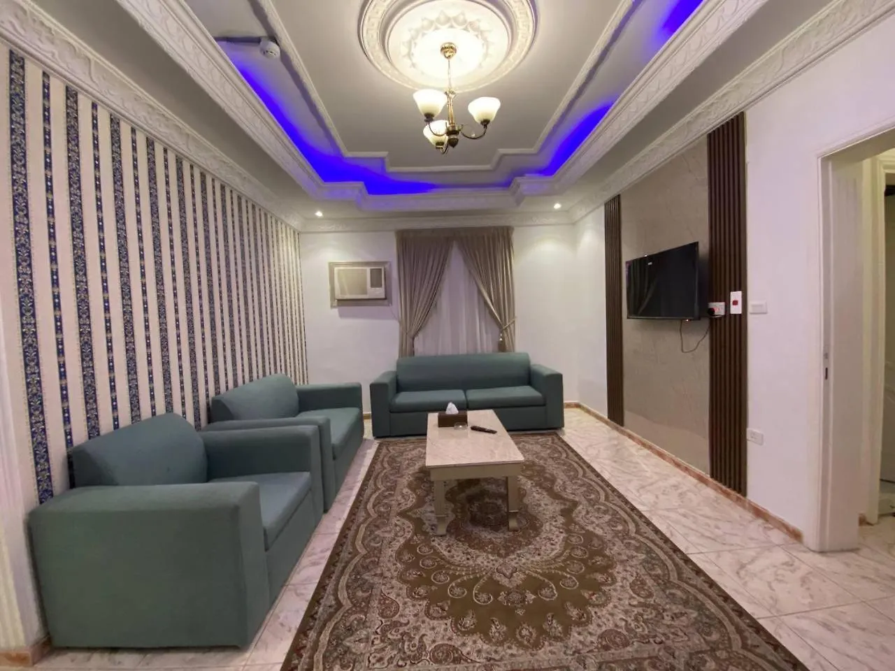 زهرة الميناء للوحدات السكنية المخدومة Διαμέρισμα Τζέντα